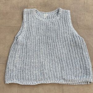 Old Navy Light Gray Knit Top